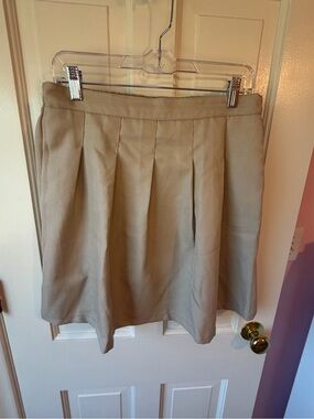 Izod Pleated Uniform Skirt in Tan Plus Size 20.5